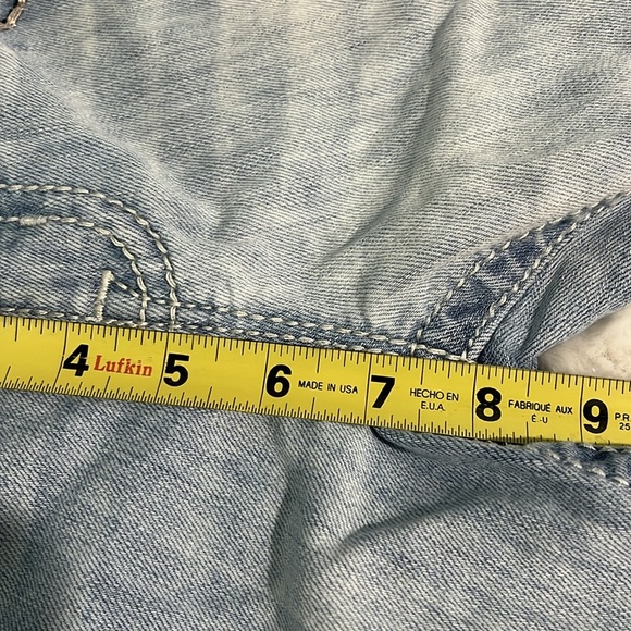 Miss Me capris - Picture 8 of 9